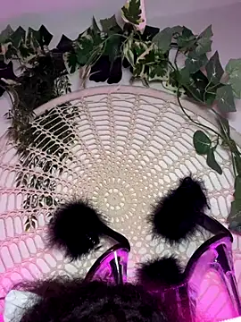 Snapshot of AlyssaHottv_ chatting on November 28, 2025, 11:16 pm AlyssaHottv online show from November 28, 2025, 11:16 pm