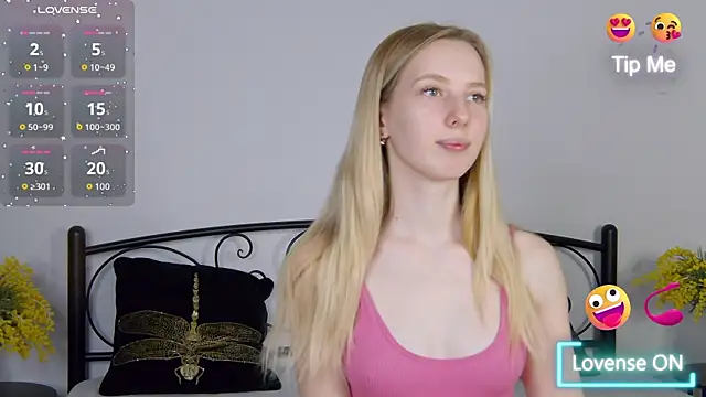 Snapshot of KarnetJ chatting on November 13, 2025, 9:08 pm KarnetJ online show from November 13, 2025, 9:08 pm