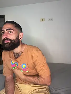 Snapshot of Drogamma chatting on November 9, 2025, 2:48 am Drogamma online show from November 9, 2025, 2:48 am