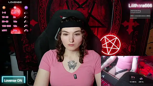 BrandiWRLD 999 online show from November 11, 2025, 9:53 pm