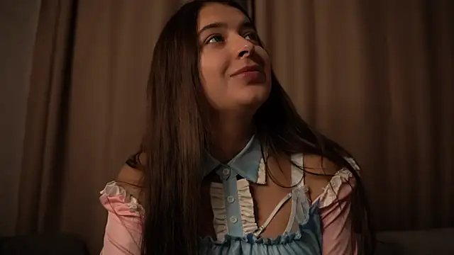 Snapshot of elisa_moon chatting on November 7, 2025, 9:47 am elisa moon online show from November 7, 2025, 9:47 am