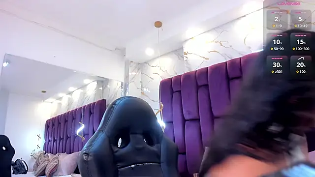 Snapshot of emma_carterr1 chatting on October 31, 2025, 5:20 pm emma carterr1 online show from October 31, 2025, 5:20 pm