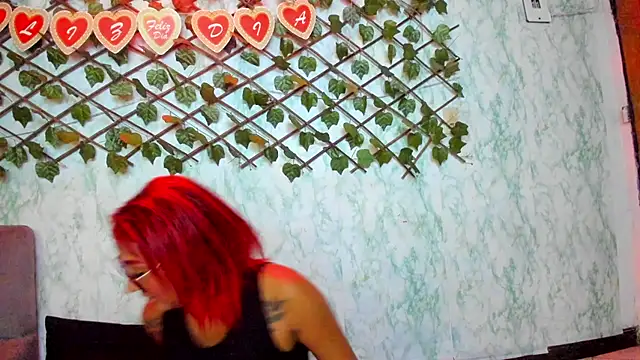 Snapshot of Pamesmith chatting on March 7, 2025, 4:35 am Pamesmith online show from March 7, 2025, 4:35 am