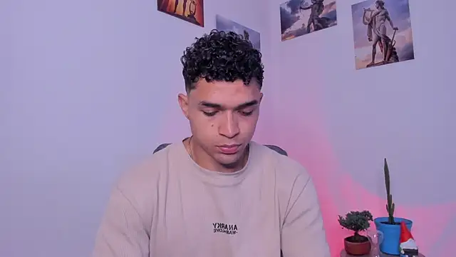 Snapshot of gerson_zt chatting on November 16, 2025, 12:59 am gerson zt online show from November 16, 2025, 12:59 am