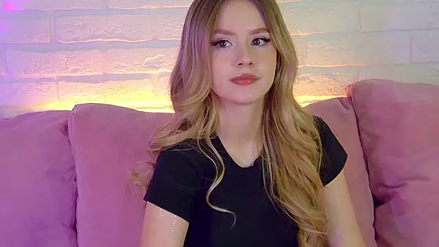 Snapshot of MilanaBalmain chatting on November 26, 2025, 4:18 pm MilanaBalmain online show from November 26, 2025, 4:18 pm