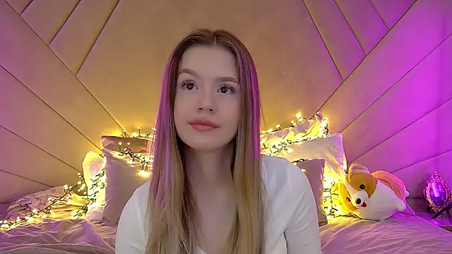 Snapshot of MilanaBalmain chatting on March 19, 2025, 10:42 pm MilanaBalmain online show from March 19, 2025, 10:42 pm