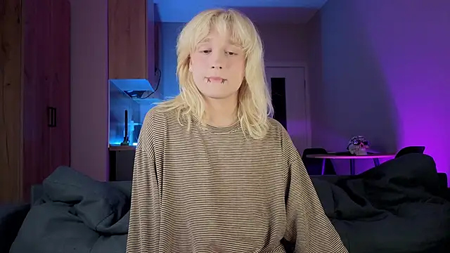 Snapshot of Gregory_Byyrd chatting on September 21, 2025, 8:36 pm Gregory Byyrd online show from September 21, 2025, 8:36 pm