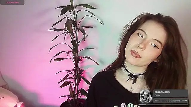 cherrybom969 online show from December 1, 2025, 4:57 am