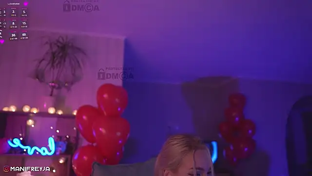 ManiFreyja online show from February 16, 2025, 12:08 am