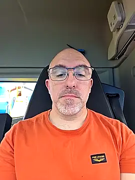 Crosss-23cm online show from November 10, 2025, 8:52 am