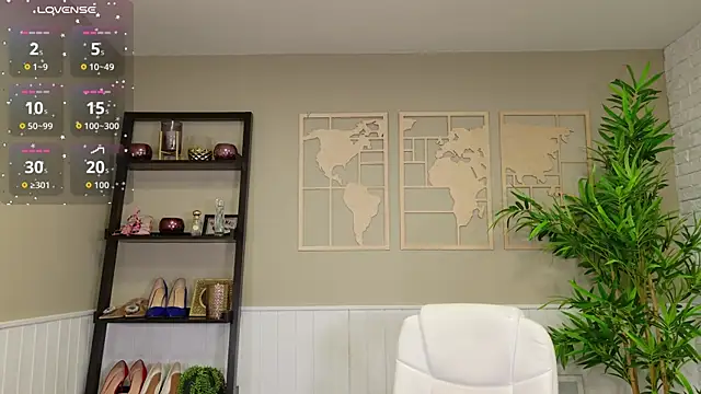 Snapshot of LadyLeea chatting on November 20, 2025, 5:30 am LadyLeea online show from November 20, 2025, 5:30 am