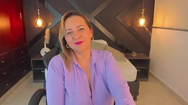 andre soto  online show from April 9, 2026, 1:51 am