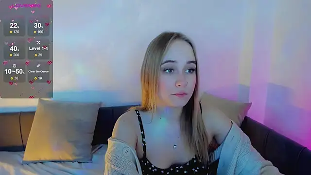 Snapshot of LianaBright chatting on March 16, 2025, 2:21 am LianaBright online show from March 16, 2025, 2:21 am