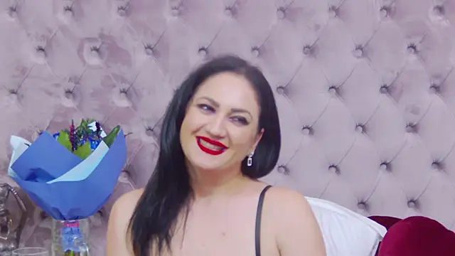 Snapshot of CassidyVelvet chatting on March 9, 2025, 5:33 am CassidyVelvet online show from March 9, 2025, 5:33 am