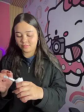 Paloma  LS online show from December 20, 2025, 2:09 pm