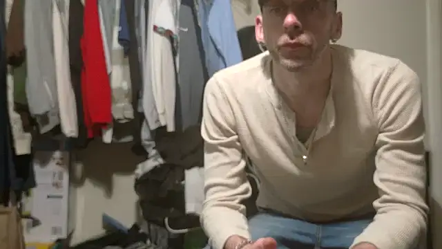 smokee parT903 online show from February 11, 2026, 6:19 pm