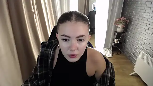 Ritaneer online show from September 13, 2025, 8:14 am