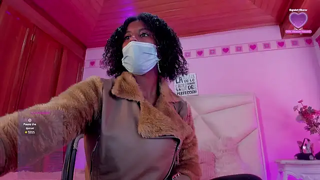 CoccoBele69 online show from March 18, 2025, 2:39 pm