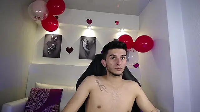 Snapshot of MrWilliseo chatting on February 19, 2025, 2:01 am MrWilliseo online show from February 19, 2025, 2:01 am