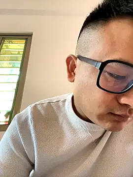 Snapshot of lixiaoshuai8 chatting on December 5, 2025, 4:44 am lixiaoshuai8 online show from December 5, 2025, 4:44 am