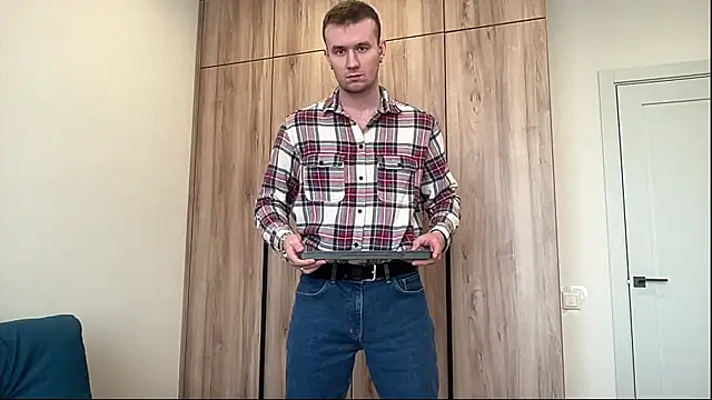 cute mark online show from March 14, 2026, 6:19 am