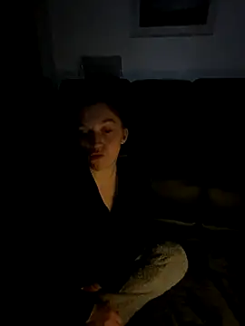 Snapshot of Stoner_BarbieXX chatting on November 23, 2025, 10:42 pm Stoner BarbieXX online show from November 23, 2025, 10:42 pm