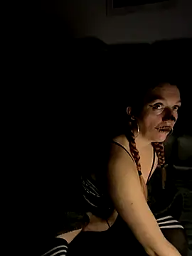 Snapshot of Stoner_BarbieXX chatting on October 24, 2025, 10:20 pm Stoner BarbieXX online show from October 24, 2025, 10:20 pm