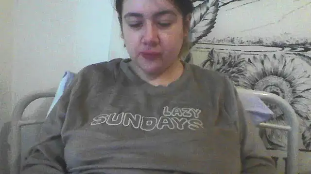 Snapshot of CamilaCherryX chatting on November 3, 2025, 1:58 pm CamilaCherryX online show from November 3, 2025, 1:58 pm