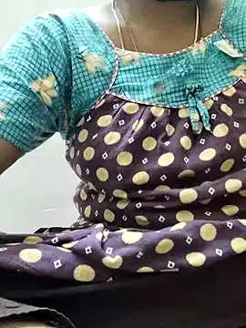 Snapshot of Tamilrojanew chatting on September 24, 2025, 6:14 pm Tamilrojanew online show from September 24, 2025, 6:14 pm