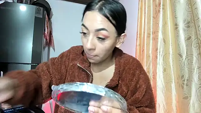 Little aphrodite online show from March 26, 2026, 2:32 am