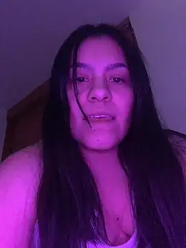 Snapshot of DirtyDi97 chatting on February 25, 2026, 4:23 am DirtyDi97 online show from February 25, 2026, 4:23 am