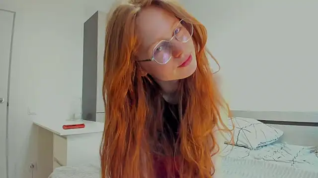 Snapshot of Fire_Luna chatting on March 5, 2025, 6:54 am Fire Luna online show from March 5, 2025, 6:54 am