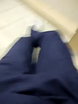 gatmoreno1 online show from October 1, 2025, 5:06 pm