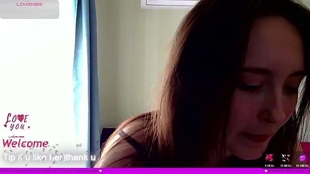 Snapshot of LilyXSky chatting on October 12, 2025, 12:17 pm LilyXSky online show from October 12, 2025, 12:17 pm