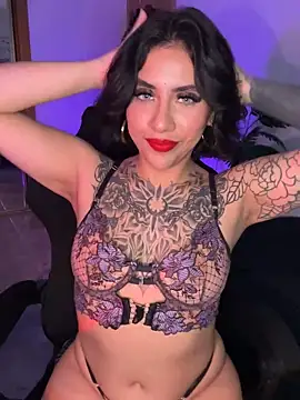 AlaskaLover online show from January 7, 2026, 10:42 am