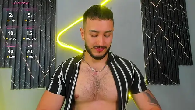 Snapshot of Zionmattis chatting on September 10, 2025, 1:37 am Zionmattis online show from September 10, 2025, 1:37 am