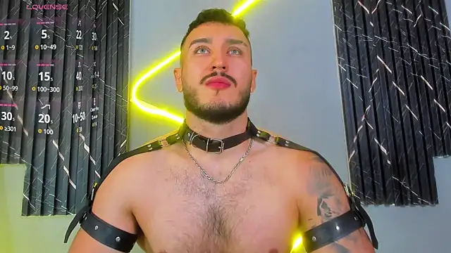 Snapshot of Zionmattis chatting on September 16, 2025, 1:39 am Zionmattis online show from September 16, 2025, 1:39 am