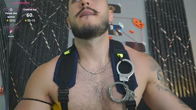 Snapshot of Zionmattis chatting on October 28, 2025, 1:39 am Zionmattis online show from October 28, 2025, 1:39 am