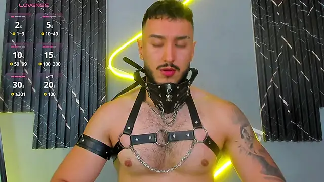 Snapshot of Zionmattis chatting on September 13, 2025, 12:54 am Zionmattis online show from September 13, 2025, 12:54 am