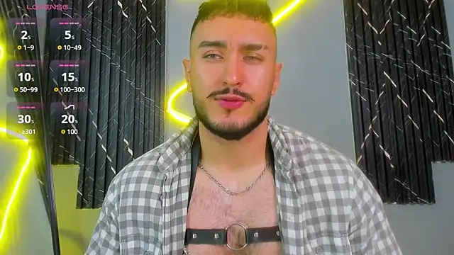 Snapshot of Zionmattis chatting on September 28, 2025, 12:39 am Zionmattis online show from September 28, 2025, 12:39 am