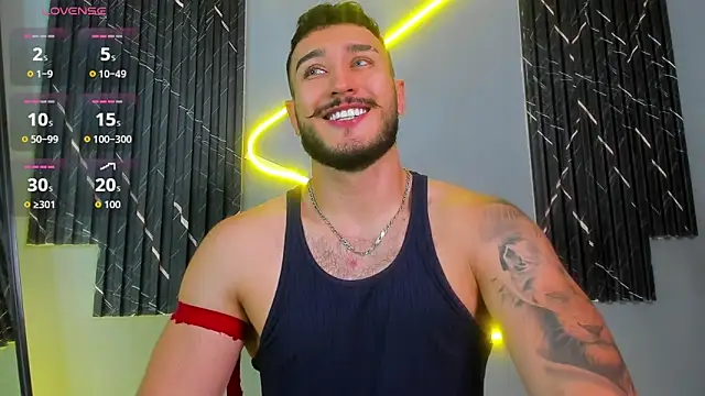 Snapshot of Zionmattis chatting on September 11, 2025, 12:43 am Zionmattis online show from September 11, 2025, 12:43 am