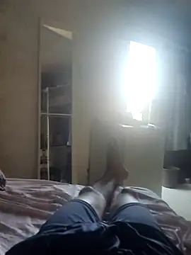 Snapshot of Juliano69xv chatting on February 18, 2025, 12:17 pm Juliano69xv online show from February 18, 2025, 12:17 pm