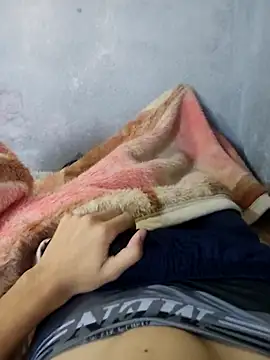 Snapshot of Juliano69xv chatting on September 21, 2025, 11:15 am Juliano69xv online show from September 21, 2025, 11:15 am