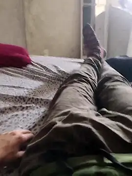 Snapshot of Juliano69xv chatting on September 9, 2025, 2:37 pm Juliano69xv online show from September 9, 2025, 2:37 pm