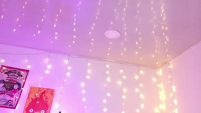 Snapshot of p3ach1 chatting on November 24, 2025, 1:49 am p3ach1 online show from November 24, 2025, 1:49 am