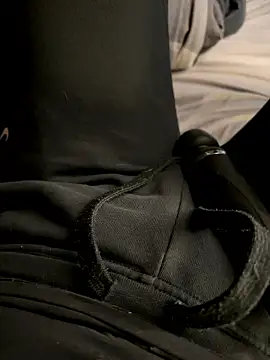 Snapshot of Ana-05 chatting on January 10, 2026, 7:20 pm Ana-05 online show from January 10, 2026, 7:20 pm