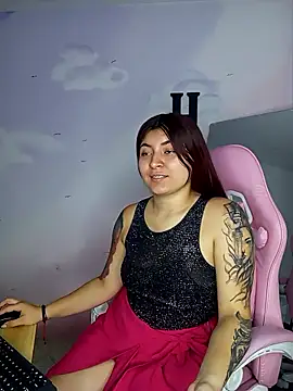 Snapshot of carolayrosse chatting on October 26, 2025, 2:45 am carolayrosse online show from October 26, 2025, 2:45 am