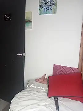 Snapshot of carolayrosse chatting on November 28, 2025, 4:34 am carolayrosse online show from November 28, 2025, 4:34 am