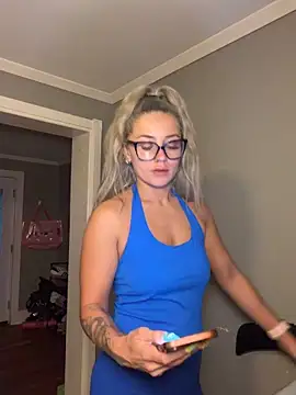 lexybabyxo online show from June 18, 2026, 9:47 am