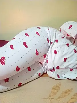 3ahhd online show from December 4, 2025, 2:05 pm